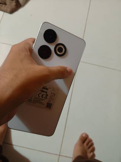 Infinix smart 8 all okayy 10/10 in condition with accessories