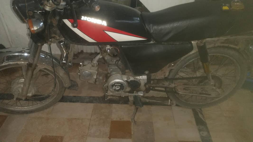 united 70cc 0
