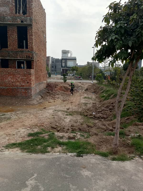 Side facing park 6