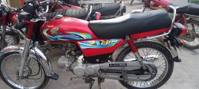 HONDA CD 70 BIKE 2024/23 MODEL LUSH CONDITION