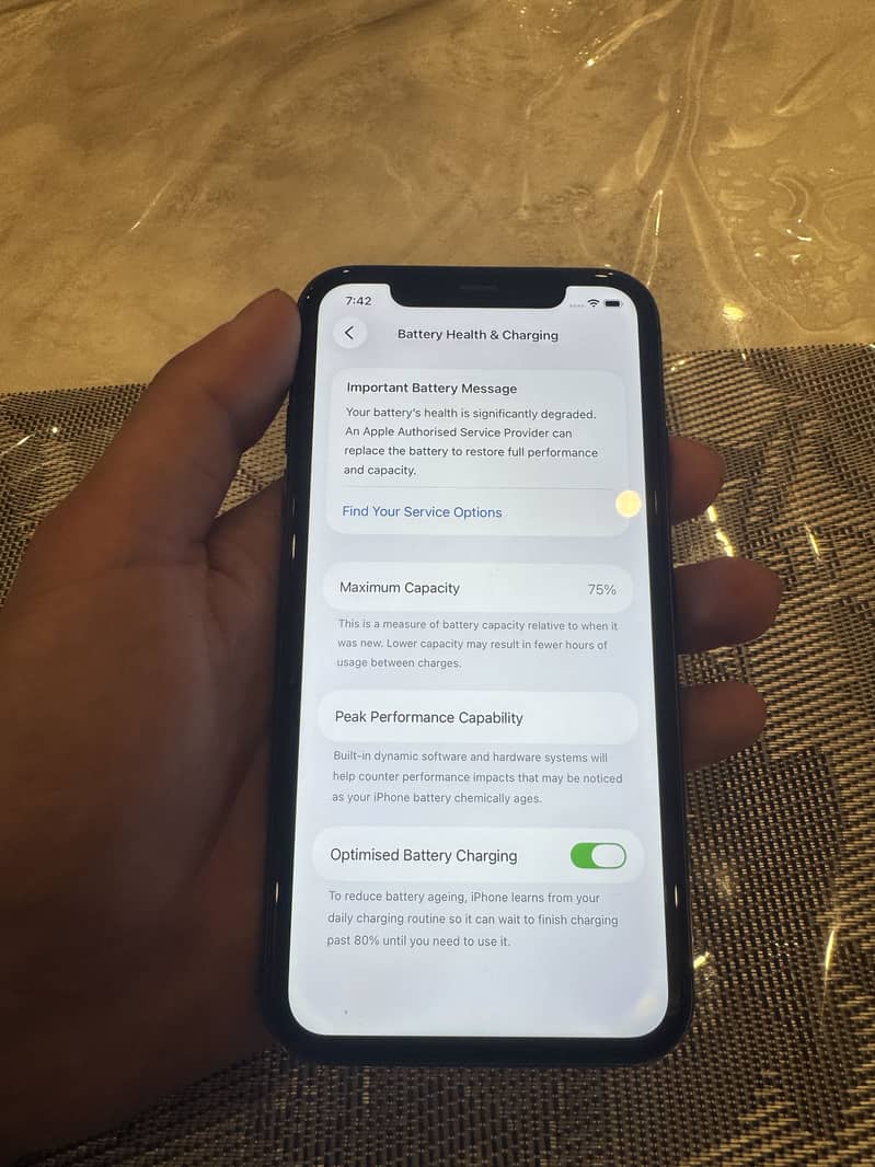Apple iPhone 11 2