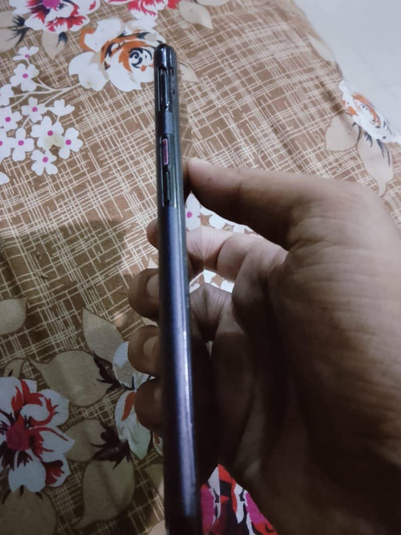 Infinix 3