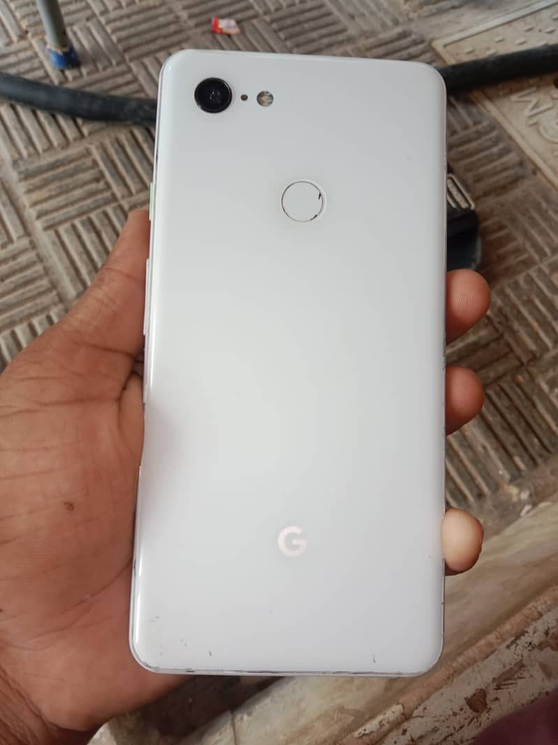 Google Pixel 3 XL 4