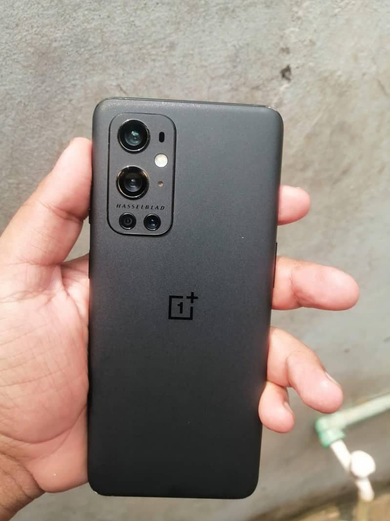 One Plus 9 Pro 4