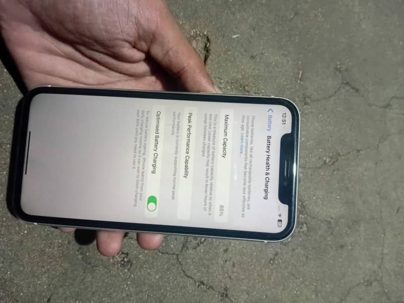 iPhone XR 2