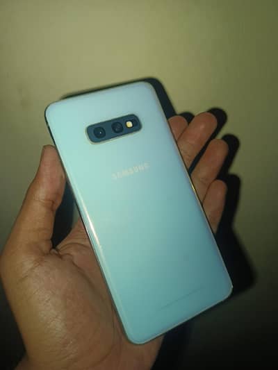Samsung Mobile S10e