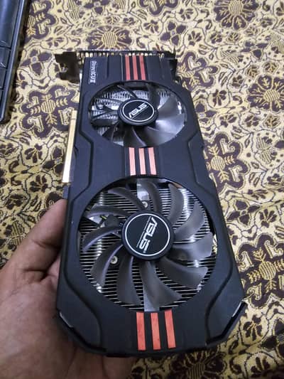gtx 560 ddr 5 1gb 256 bit