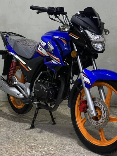Honda cb150f 2024 model ( special edition)