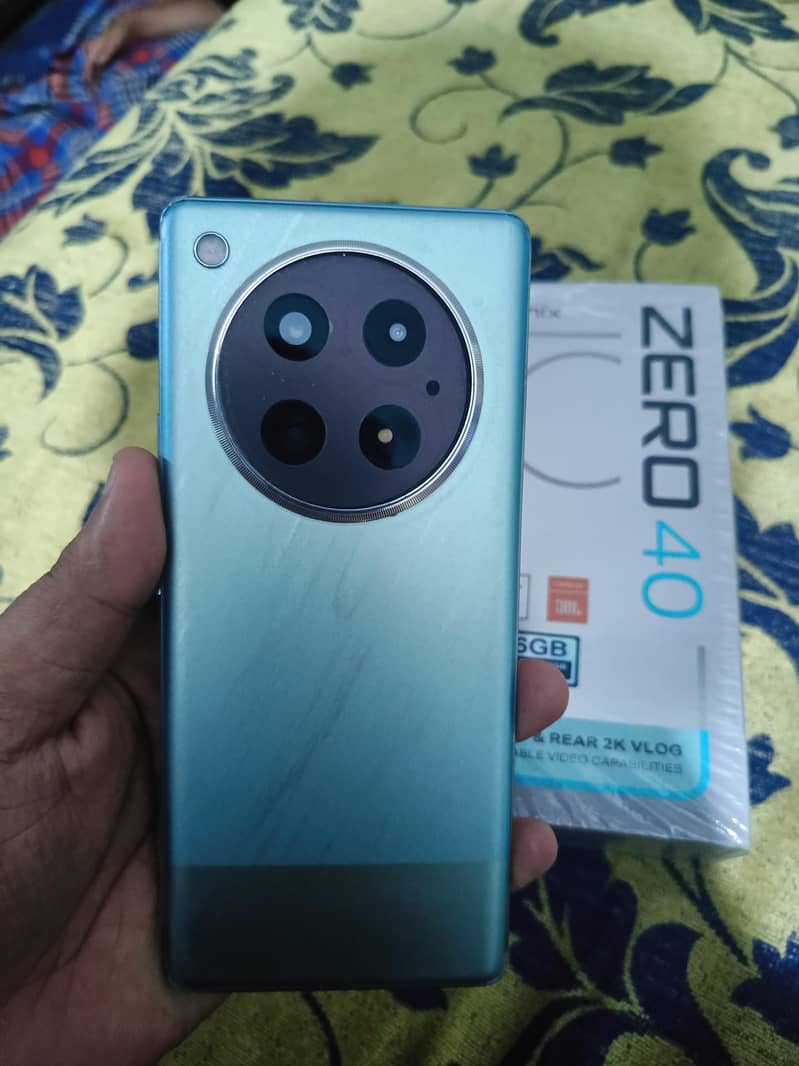 Infinix Zero 40 6