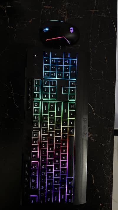 Almost new Red Dragon mouse and keyboard combo