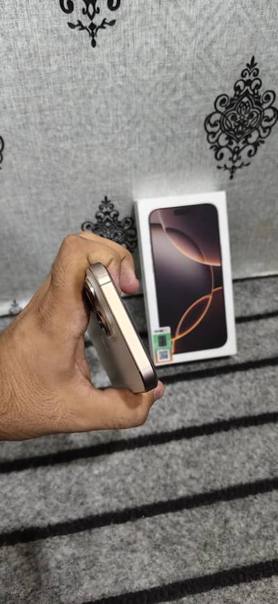 Apple iPhone 16 Pro Max