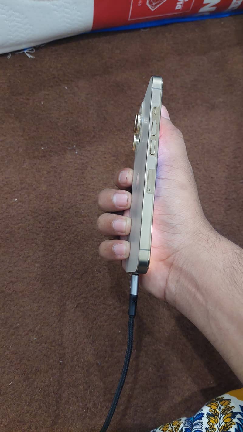 Apple iPhone 13 Pro 3