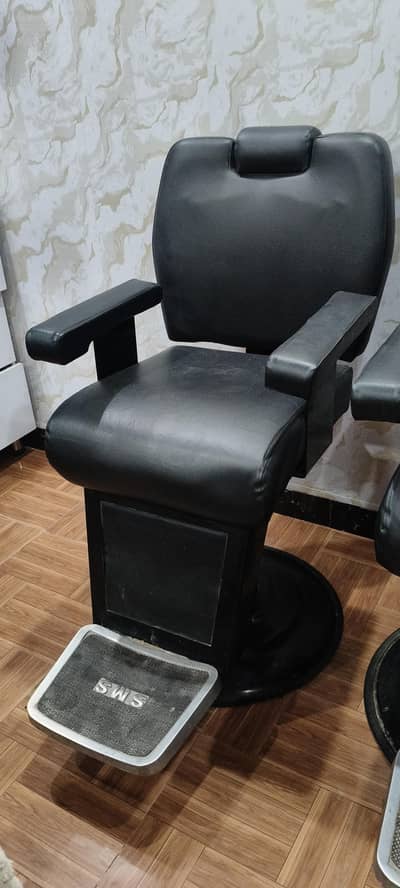salon chair