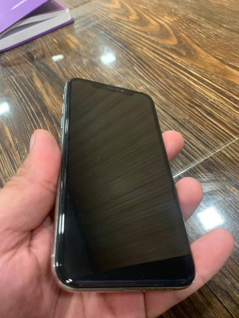 Apple iPhone X 2