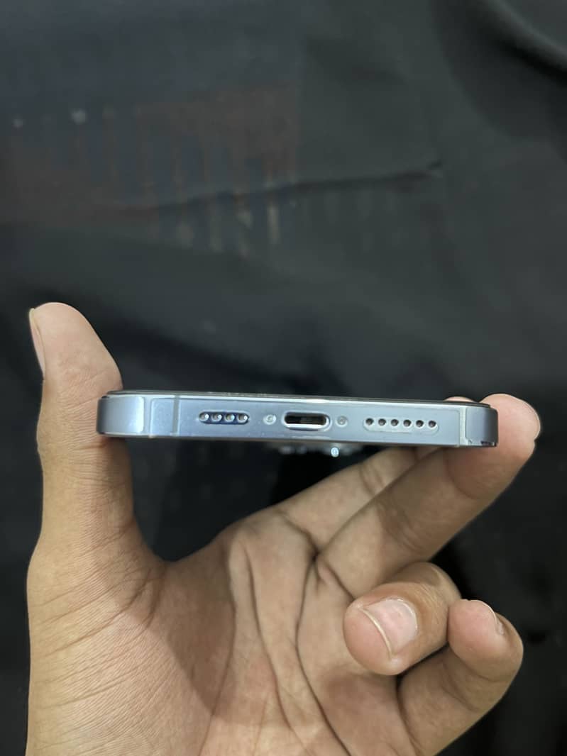 IPhone 12 Pro Max 2