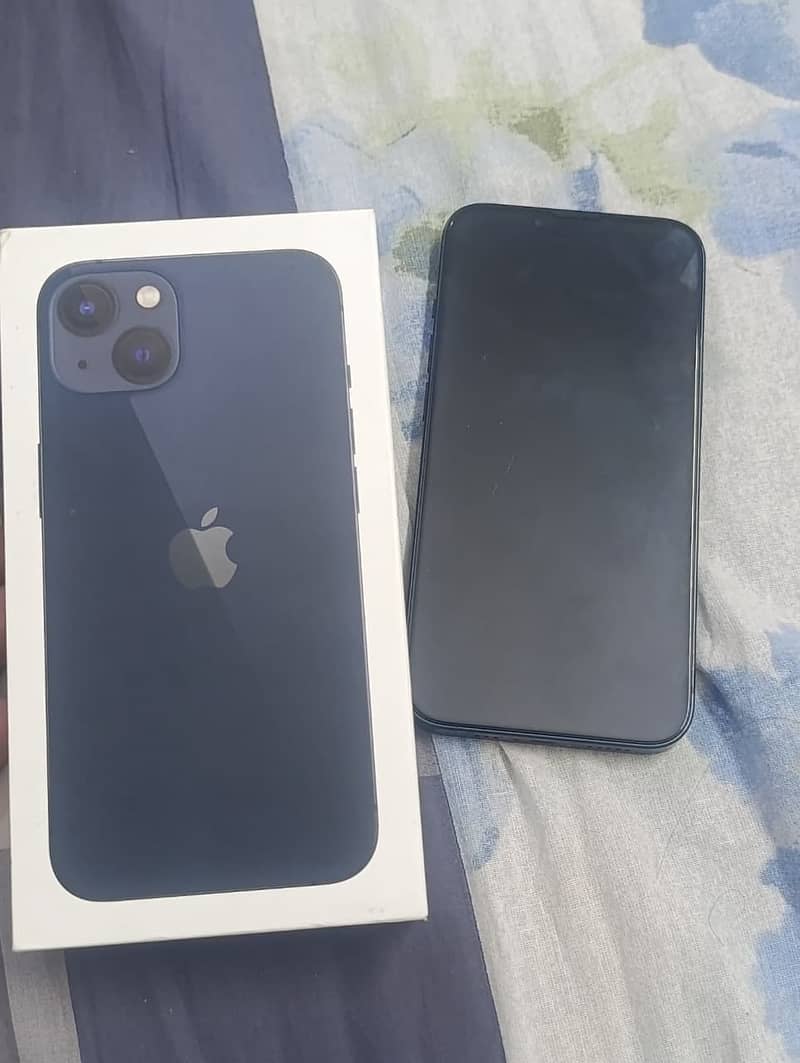 Apple iPhone 13 1