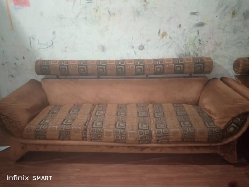 7 SITTERS SOFA SET 0
