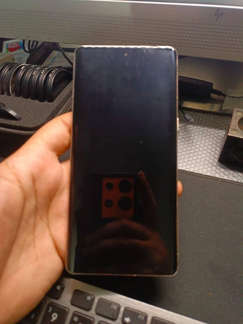 Google pixel 7 Pro 9
