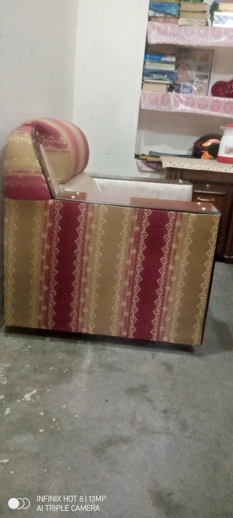 5 seated sofa set 1