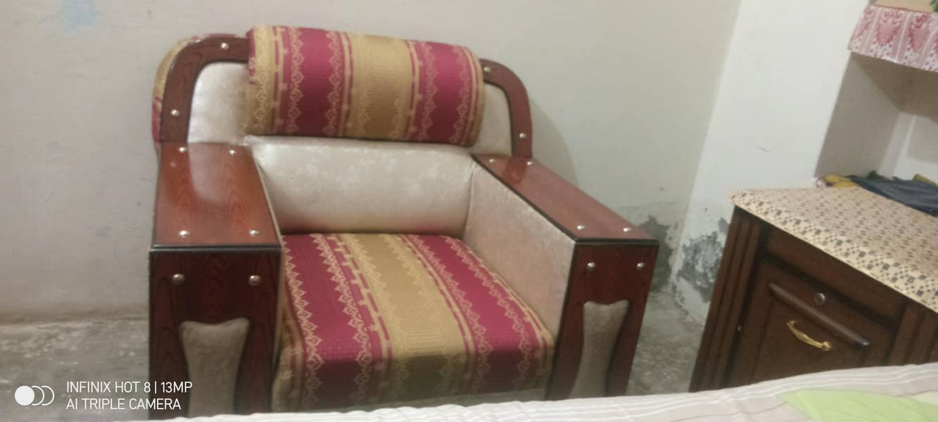5 seated sofa set 2