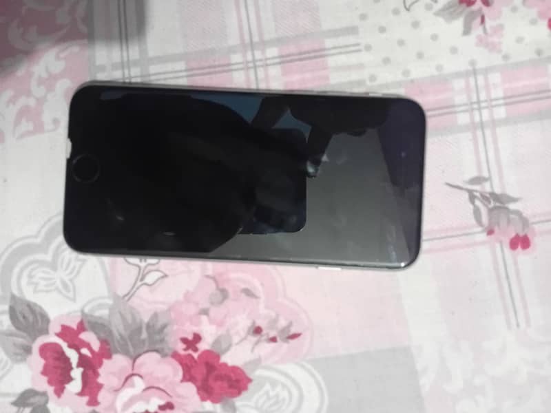 Apple iPhone 6 0