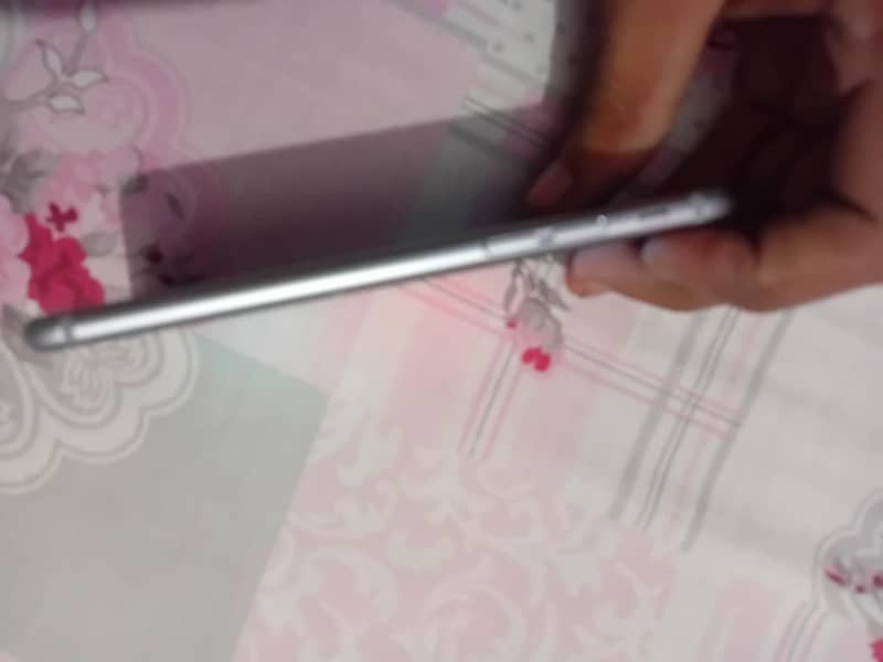 Apple iPhone 6 8