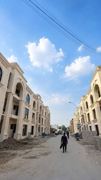 PREMIUM 5 MARLA TOWNHOUSES | MODERN DESIGN QUALITY CONSTRUCTION LOW BUDGET HIGH RENTAL INCOME
