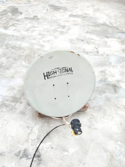 Dish for sale only 2000