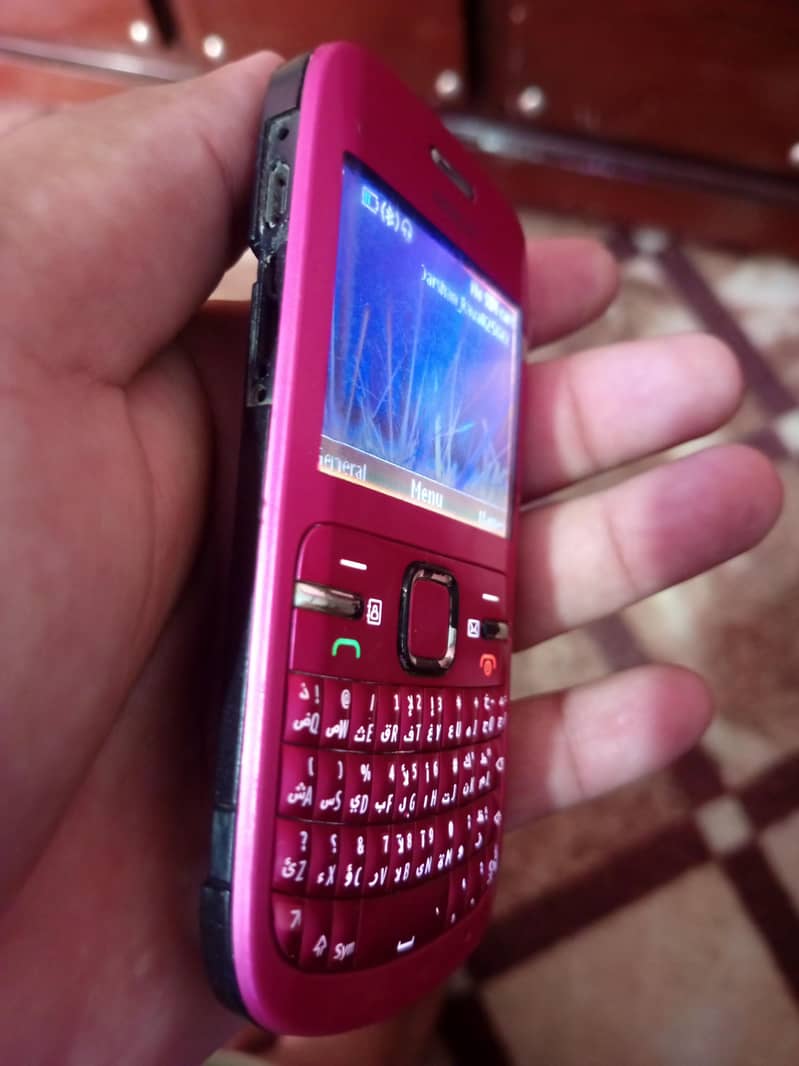 Nokia C3 3