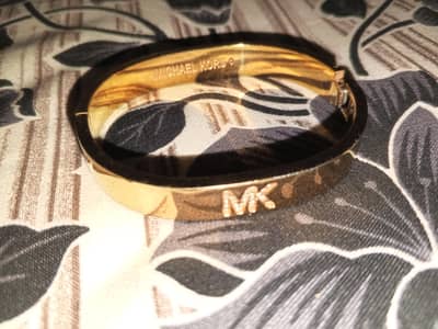original Micheal kors MK hinged bangle gold tone