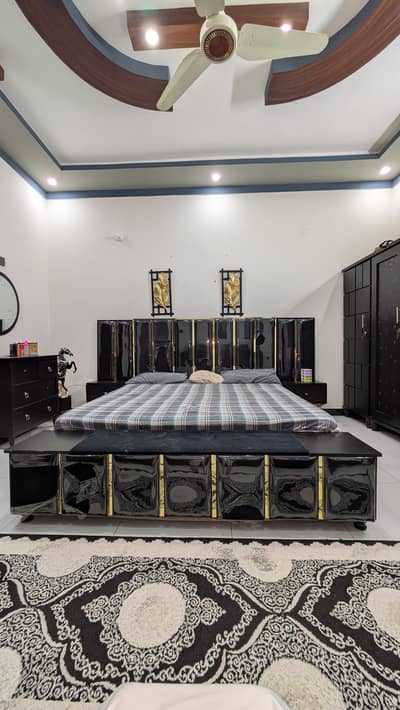 Complete Black & Gold Bedroom Furniture Set