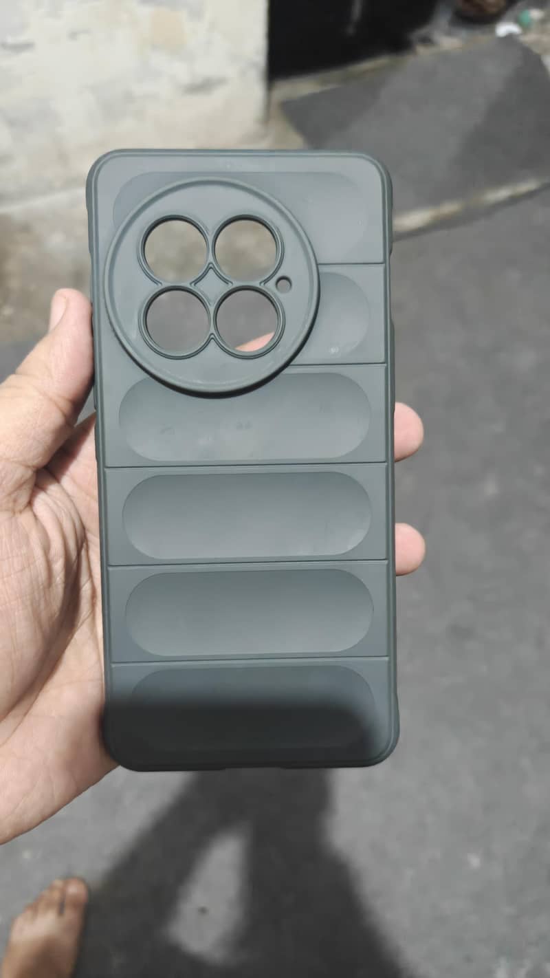 OnePlus 13 Official case 0