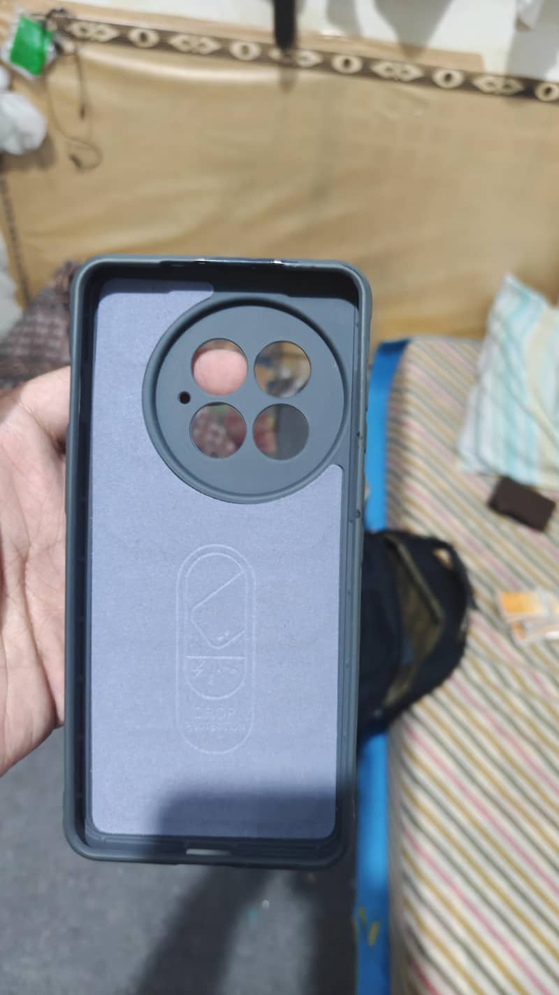 OnePlus 13 Official case 2