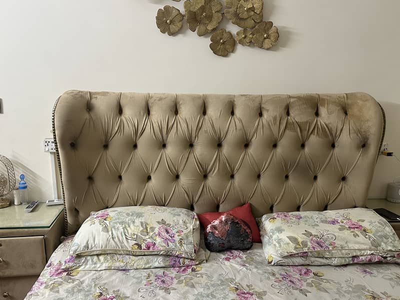 Modern bed set 3