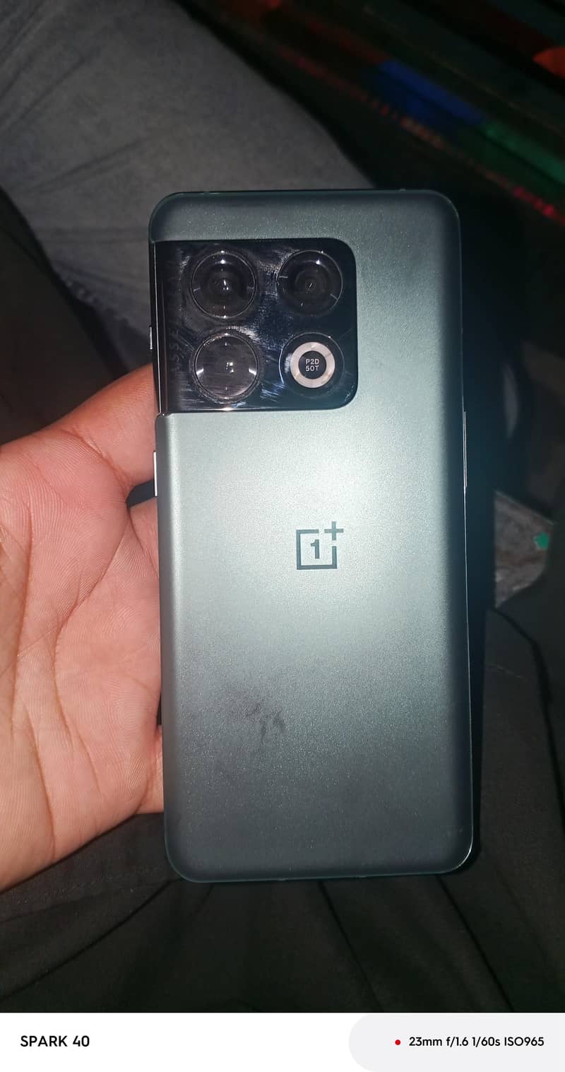 One Plus 10 Pro 1