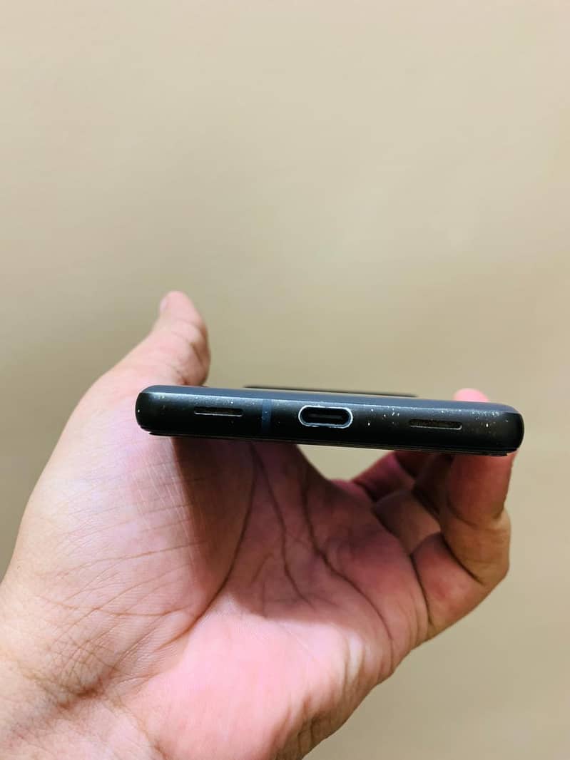 Google Pixel 6a APPROVED 3
