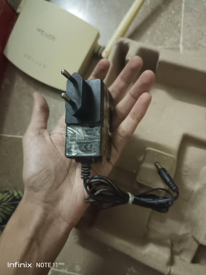 TP Link Router 9
