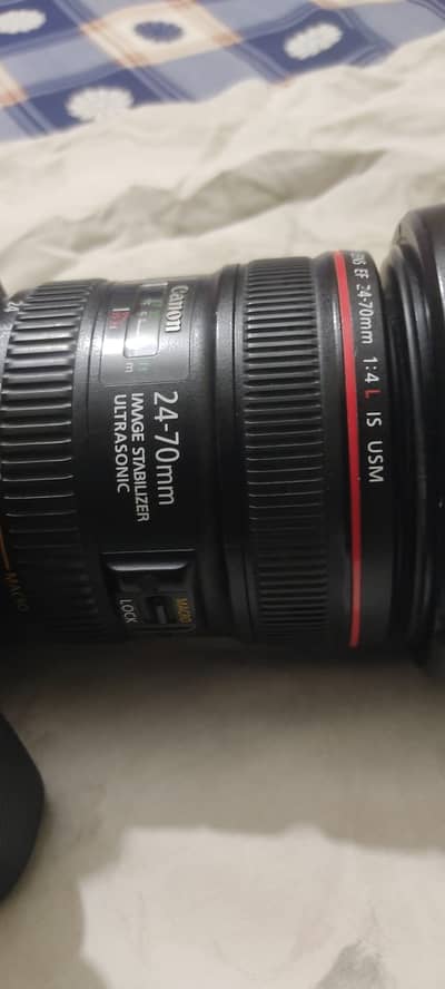 Cannon 6D for sale Body & Cannon Janwan Grip 5 battryes Lense 24/70
