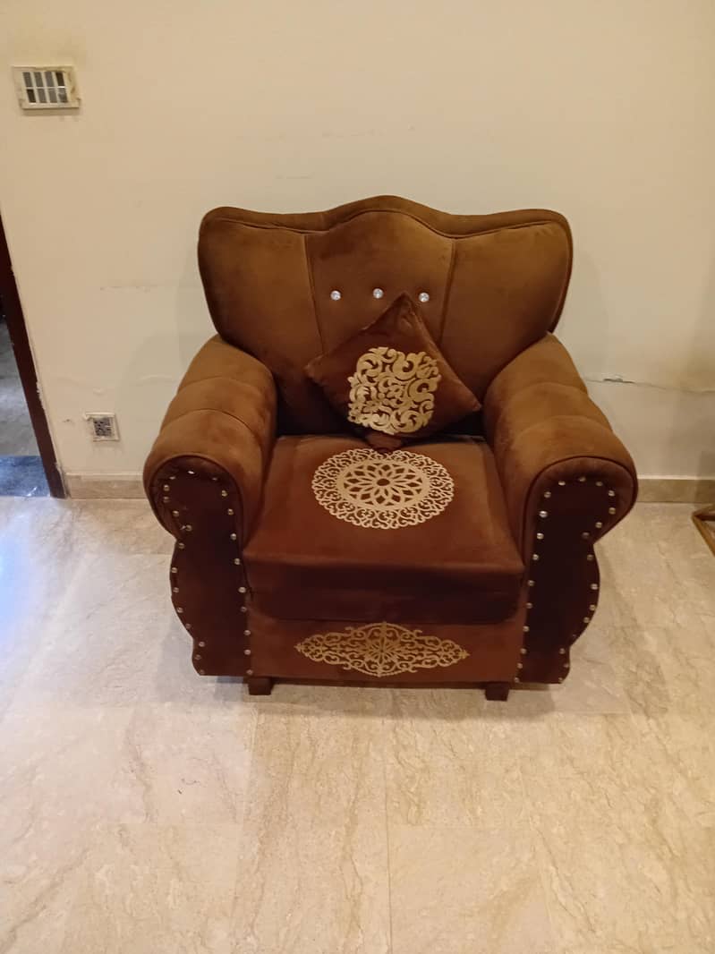 sofa set. . . 1