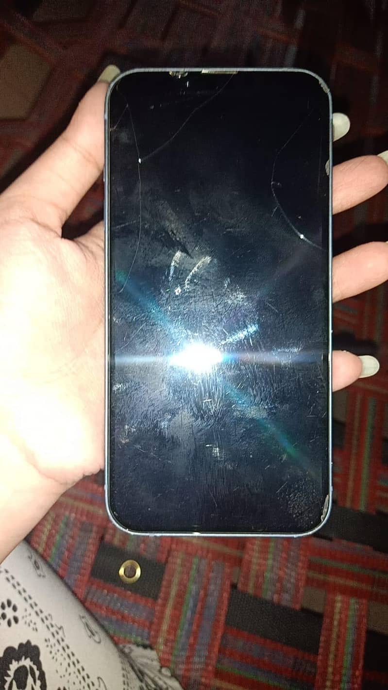 Apple iPhone 14 5