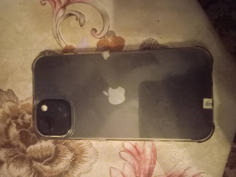 Apple iPhone 13 1