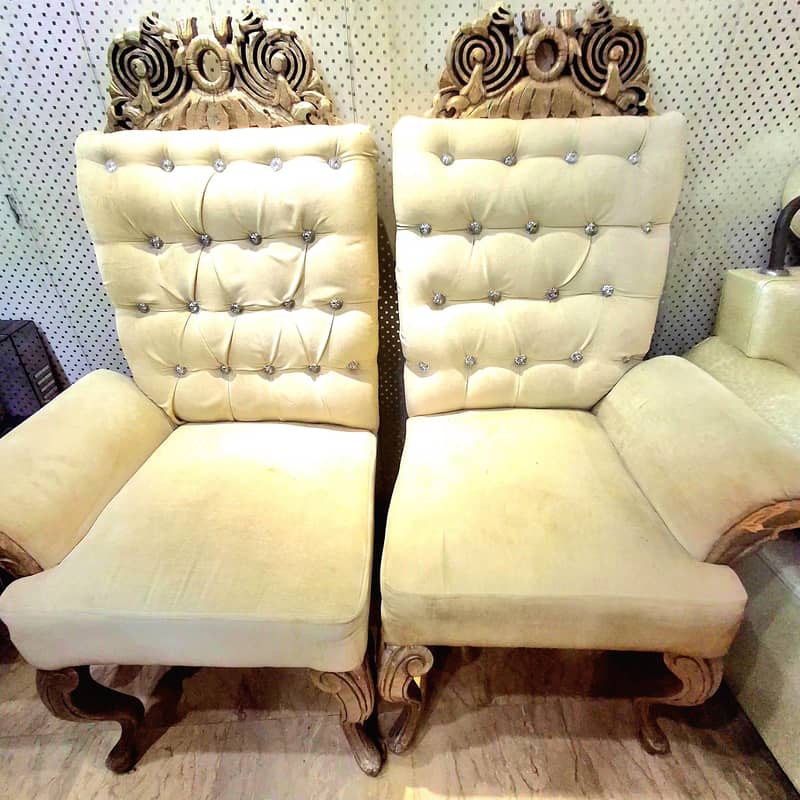 ring sofa 1