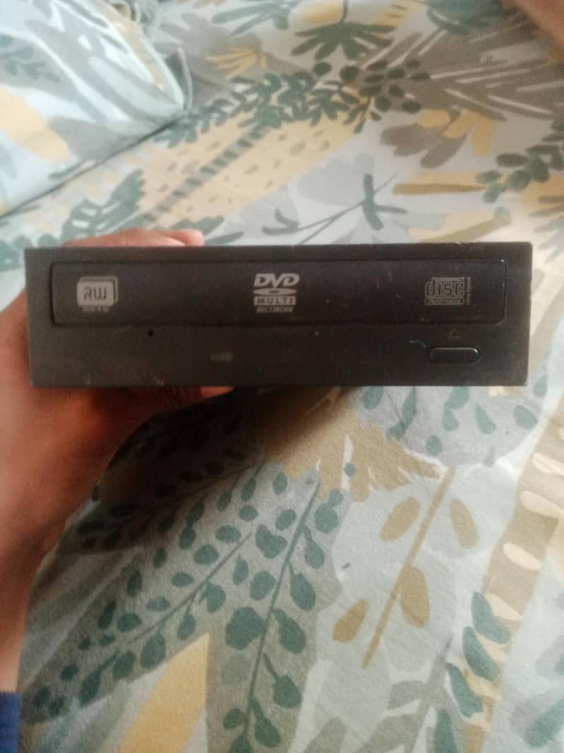 DVD multi 6