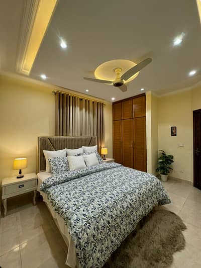 DHA PHASE 8 EX AIR AVENUE TOWER B | 2 BED FULLY FURNISHED APARTMENT FOR SALE
