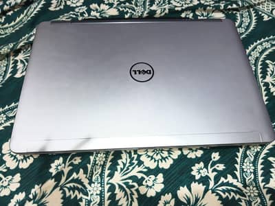 Humayo laptop