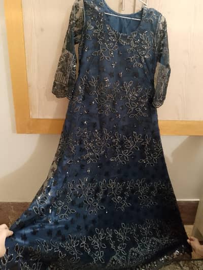 full maxi one time use . . good condition