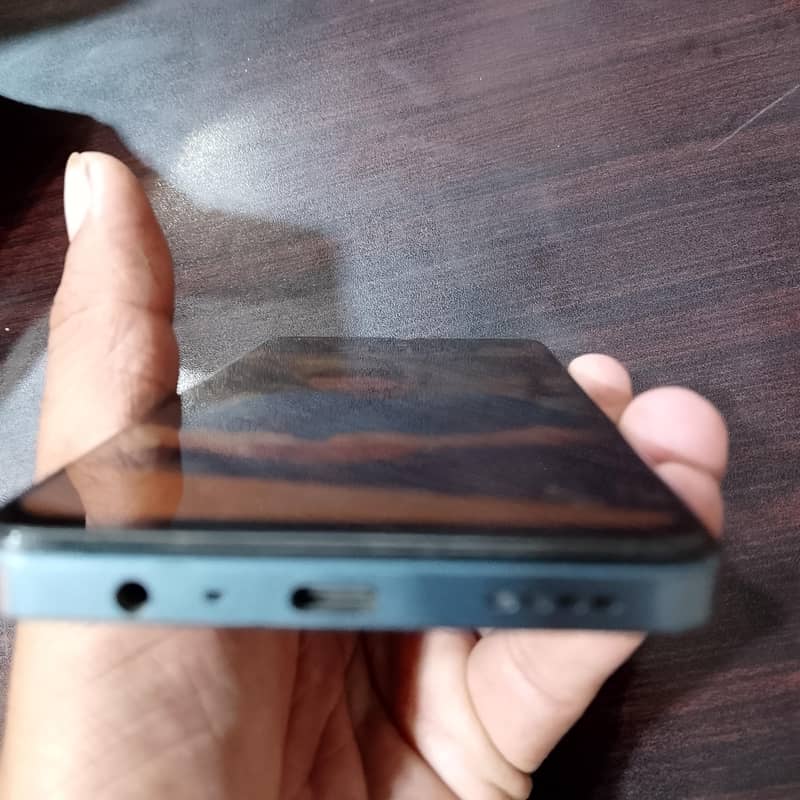 Realme C63 2