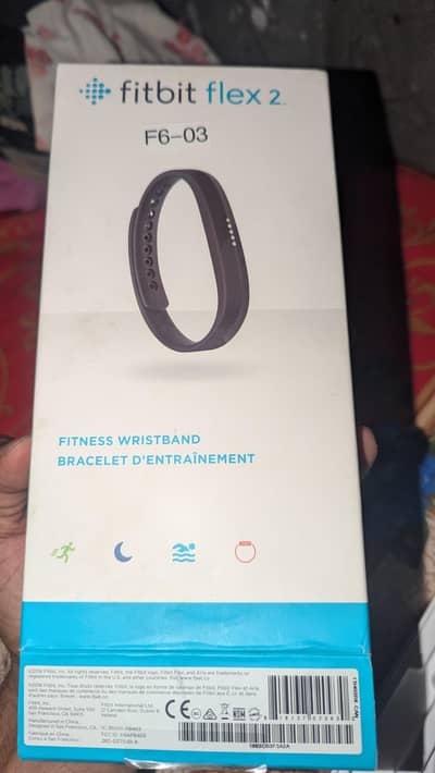 me apne google Fitbit flex 2 sale kar na chata hn brand new hai