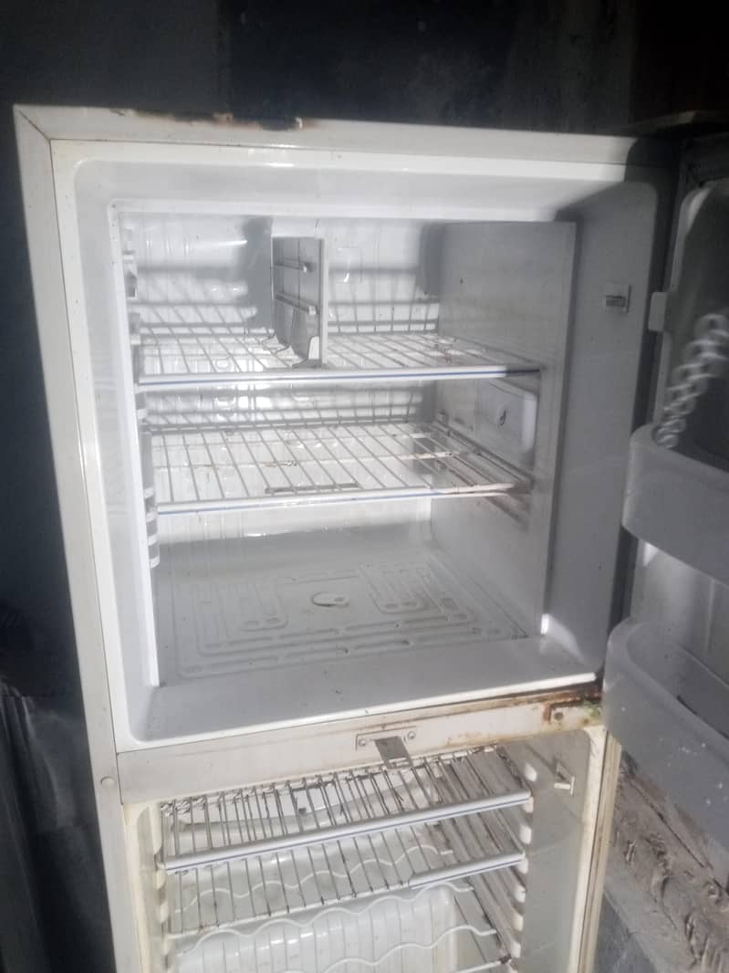 orient fridge 2