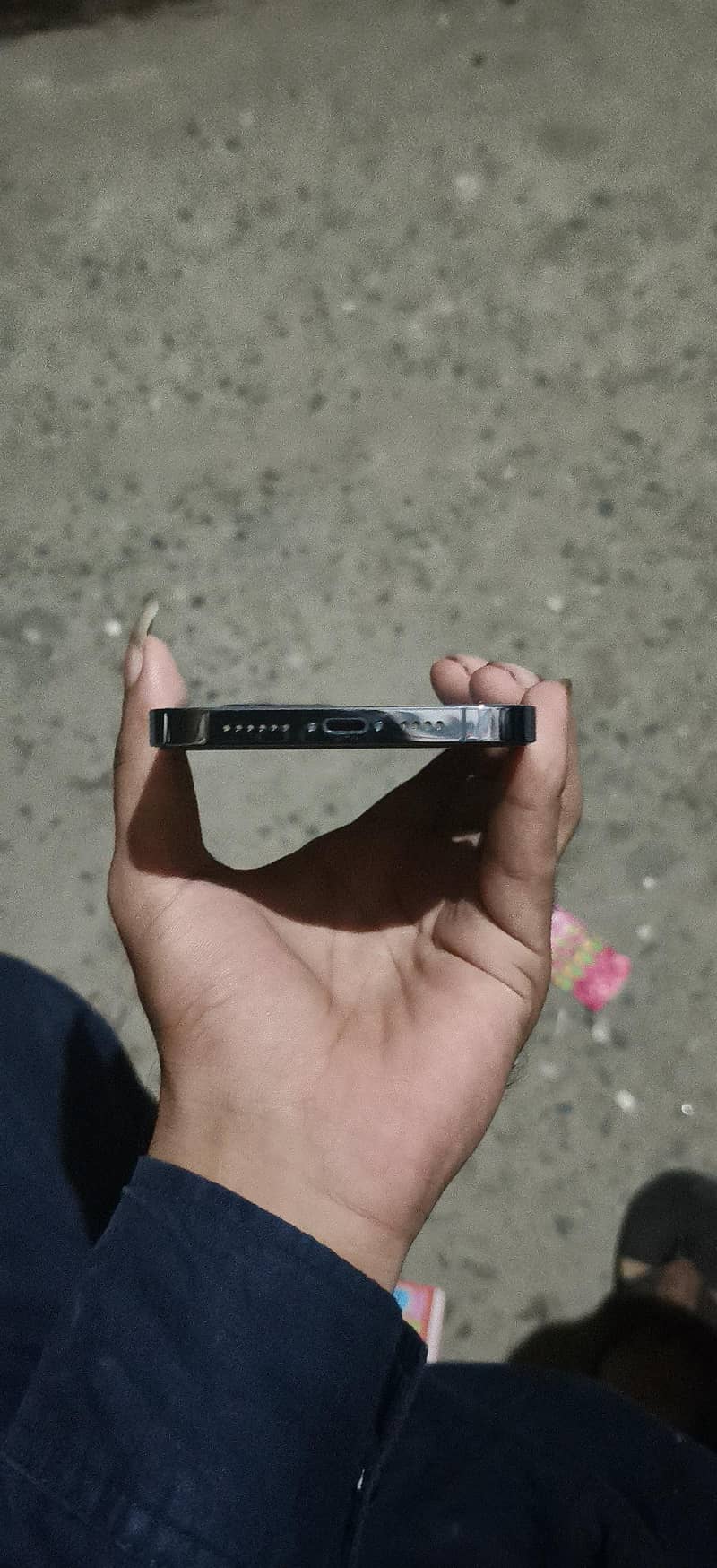Apple iPhone 13 Pro Max 4